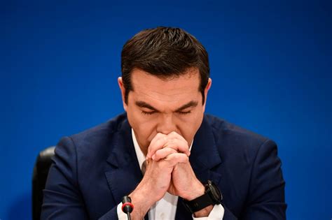 tsipras rifiuta gucci|Greek opposition leader Tsipras resigns as Syriza chief.